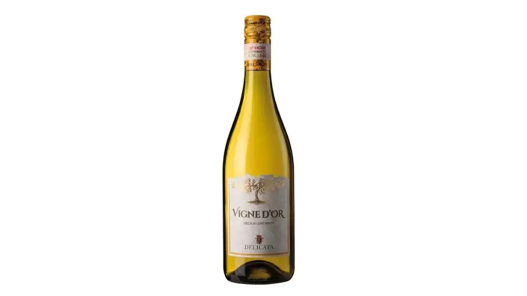 Delicata Vigne D'or Medium Dry White Wine 750ml