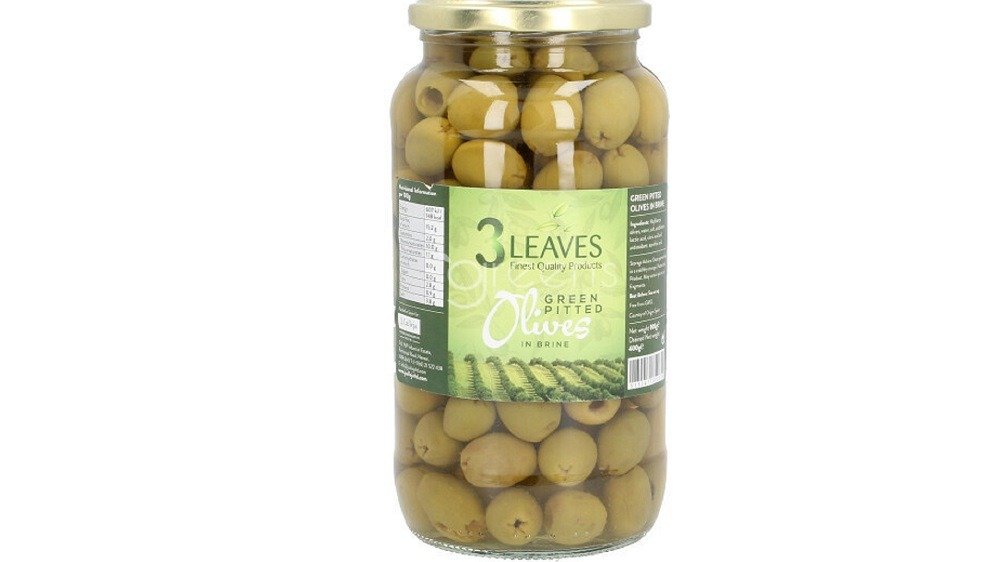 3 Leaves Pitted Green Olives 900g